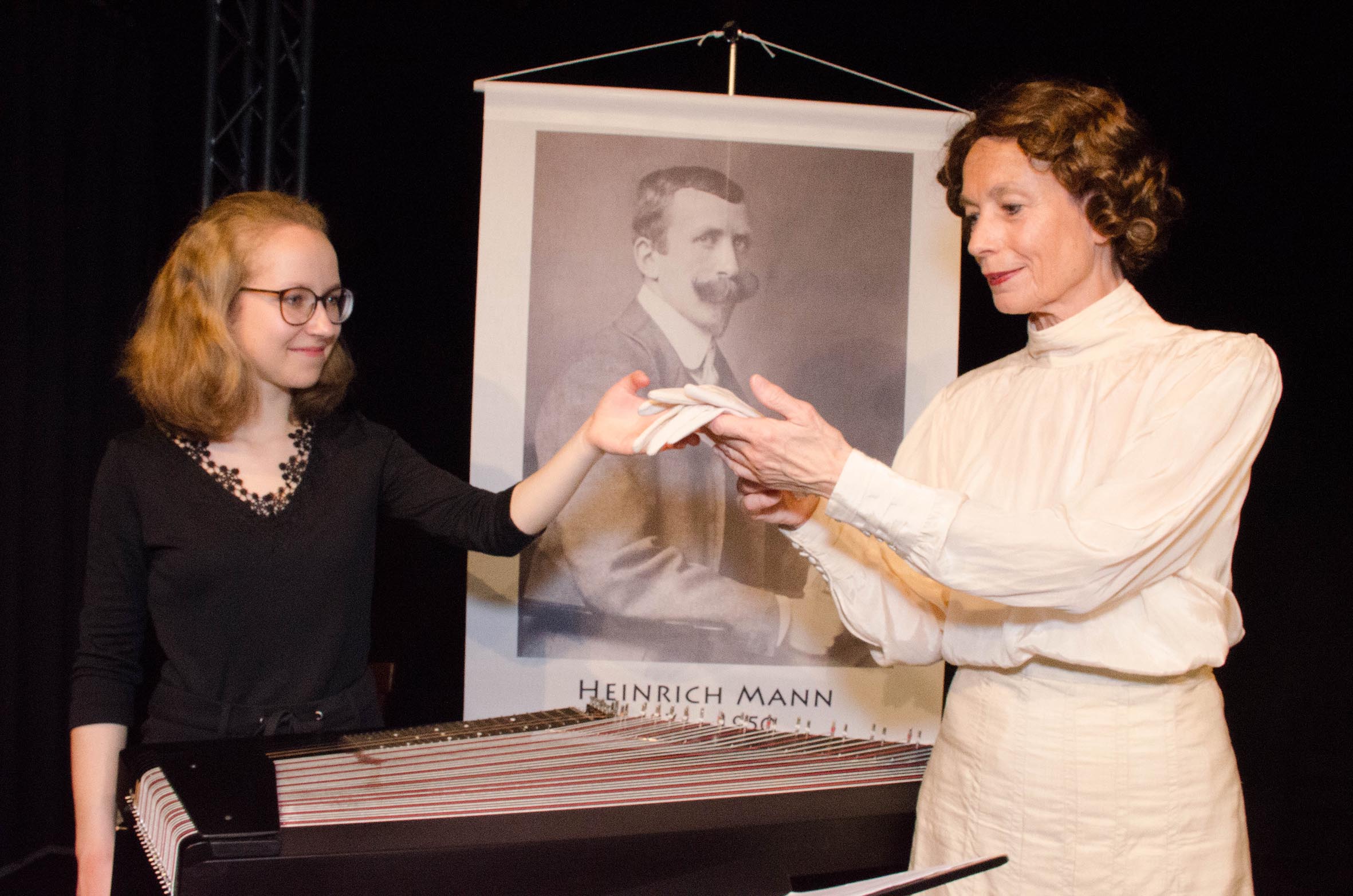 2-c.bernoulli-web9235